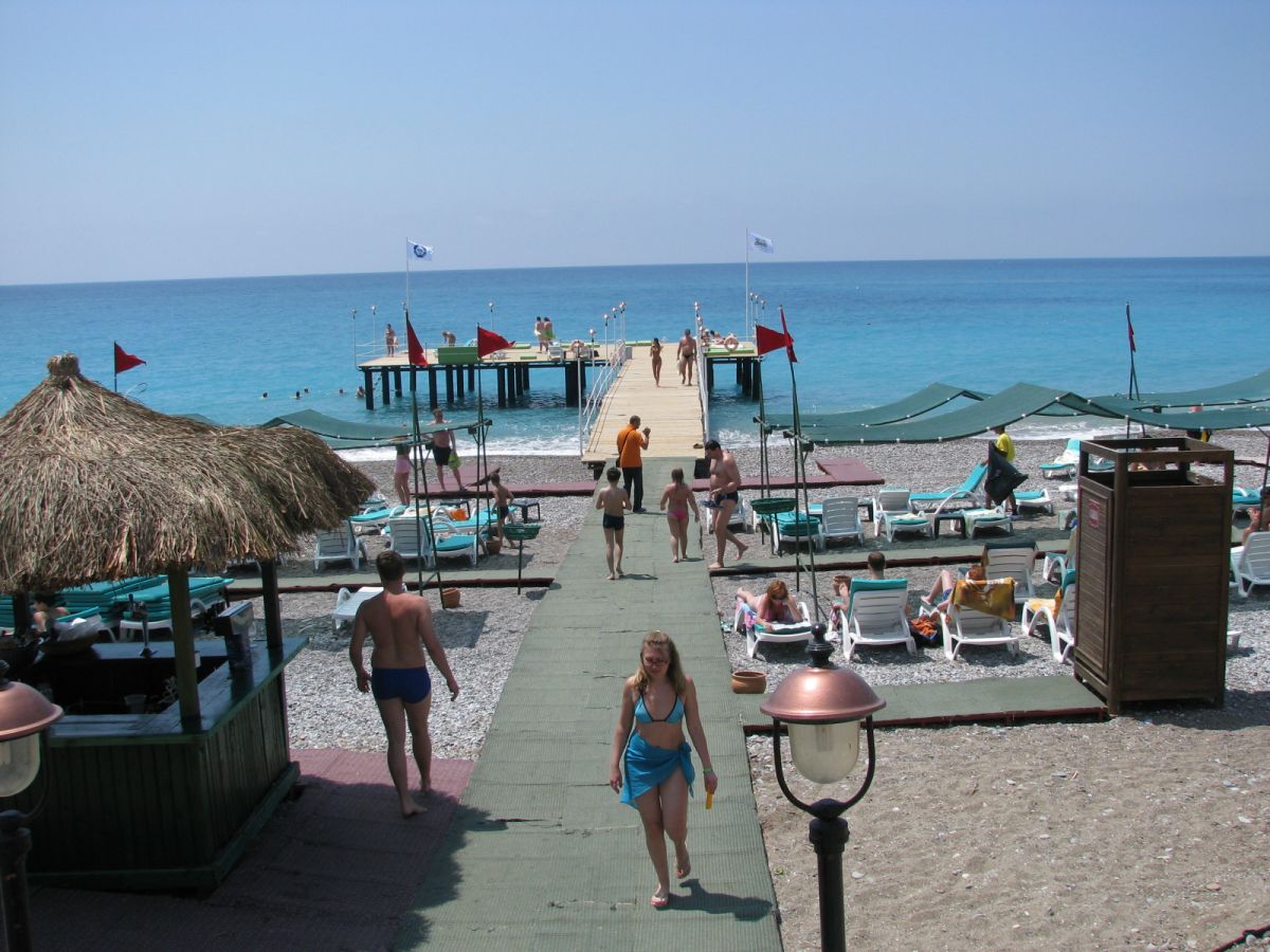 imagini hotel DELPHIN BOTANIK